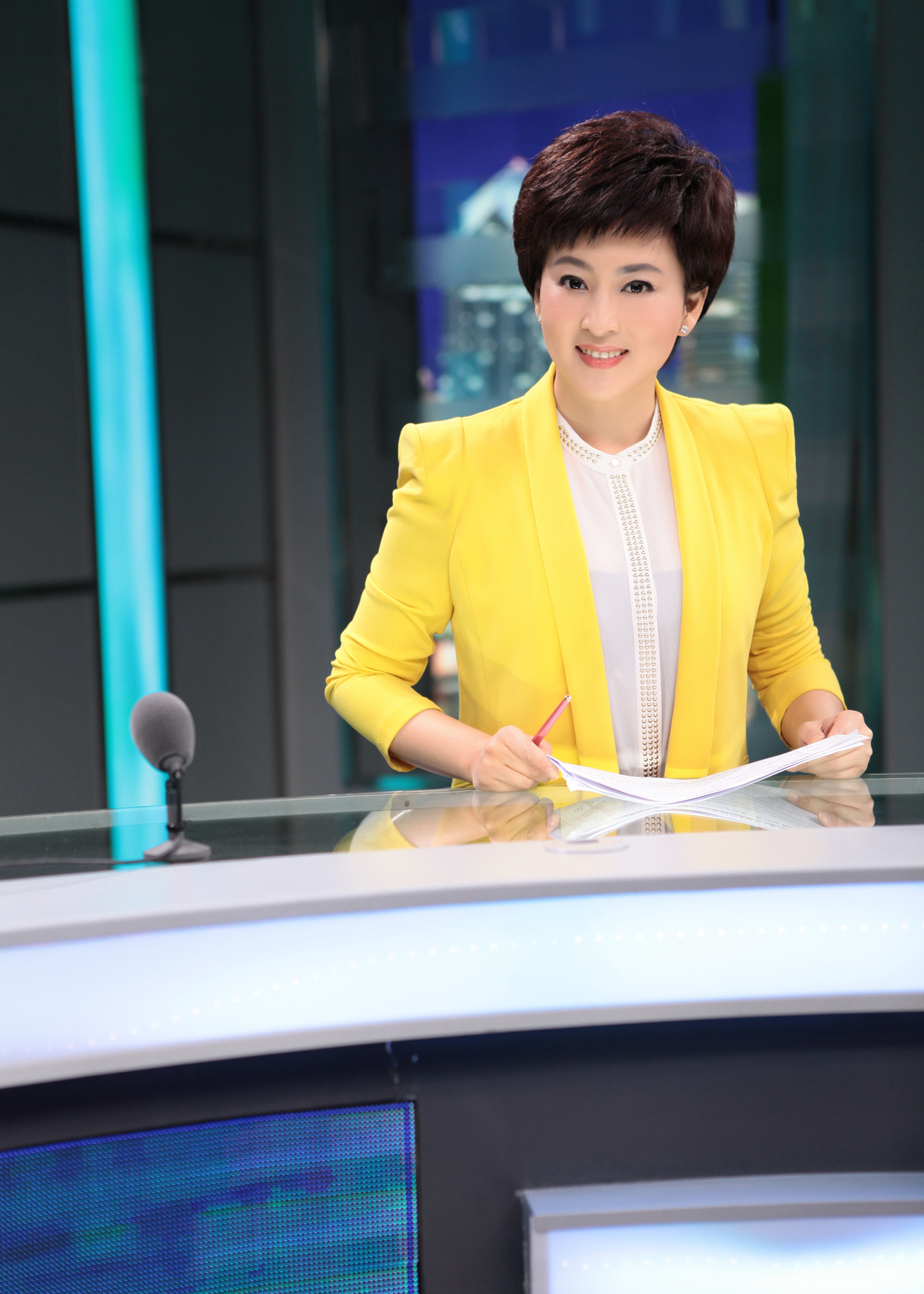 专业毕业, a target="_blank" href="/item/贵州广播电视台/5622398"