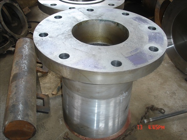 积累丰富的大中型轴类产品的生产经验,拥有专业的生产团对及大型车床