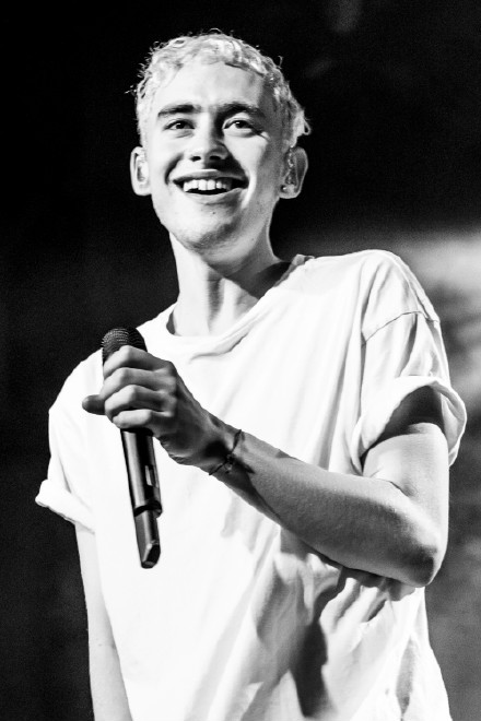  p>奥利·亚历山大,英文名:olly alexander,男,1990出生于英国,歌手