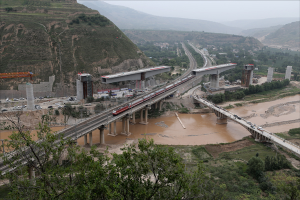  p>宝兰高速铁路(baoji-lanzhou high-speed railway),即 a data