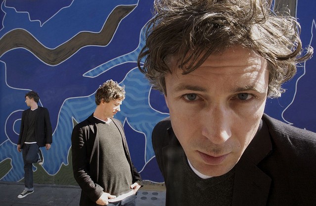  p>艾丹·吉伦(aidan gillen),男,1968年4月24日出生于都柏林, a