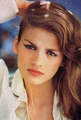  p>吉雅·卡兰芝(gia carangi,1960年1月29日-1986年11月18日),出生于