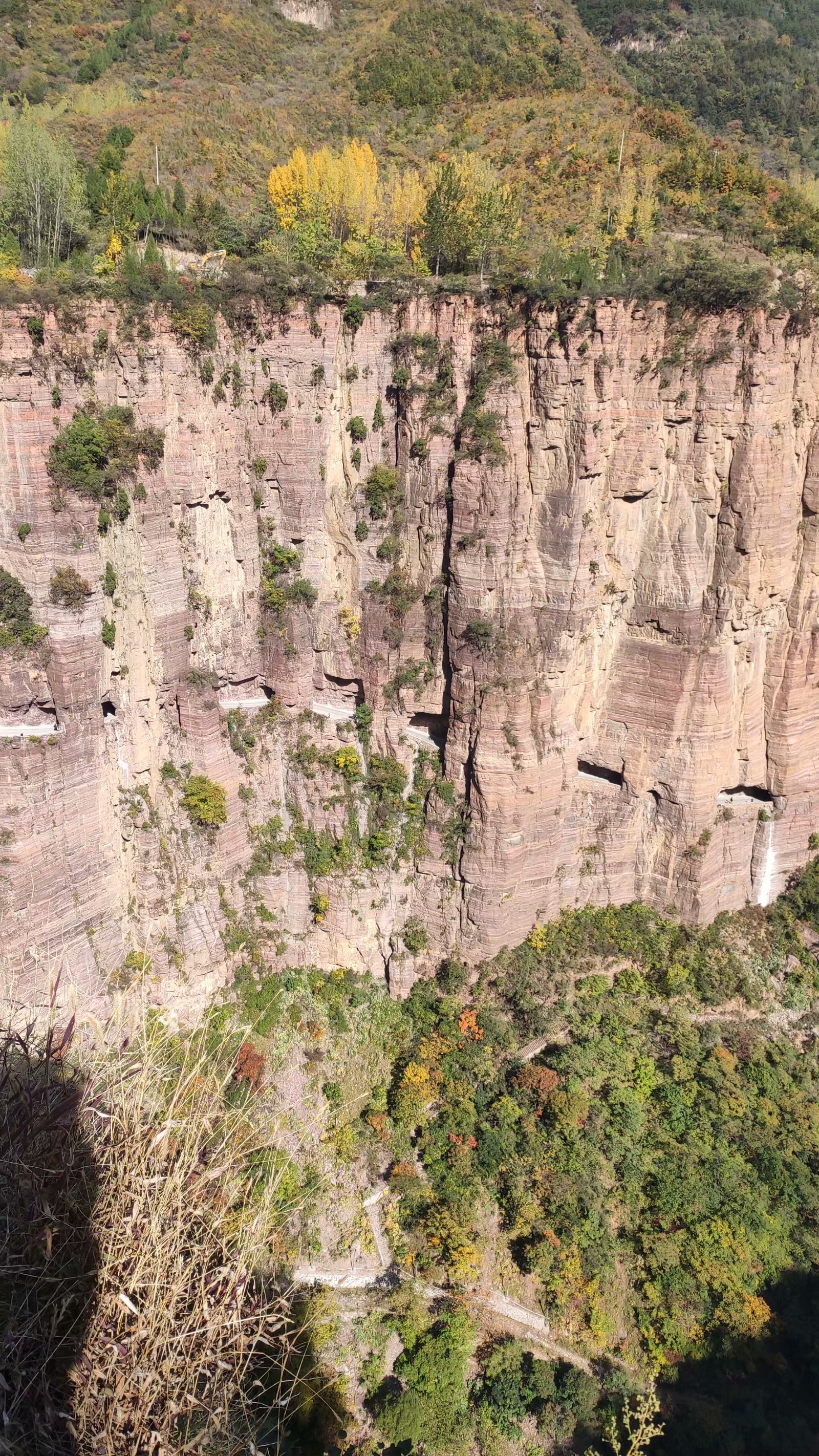 万仙山郭亮村旅游攻略(万仙山郭亮村旅游攻略路线)