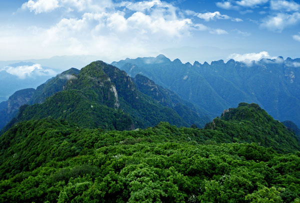 沁水县城西70公里的中村镇下川村 ,是一处旧石器时代晚期文化遗址