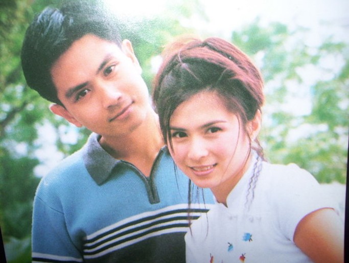  p>《情丝万缕》是由中国 a target="_blank" href="/item/江苏电视台