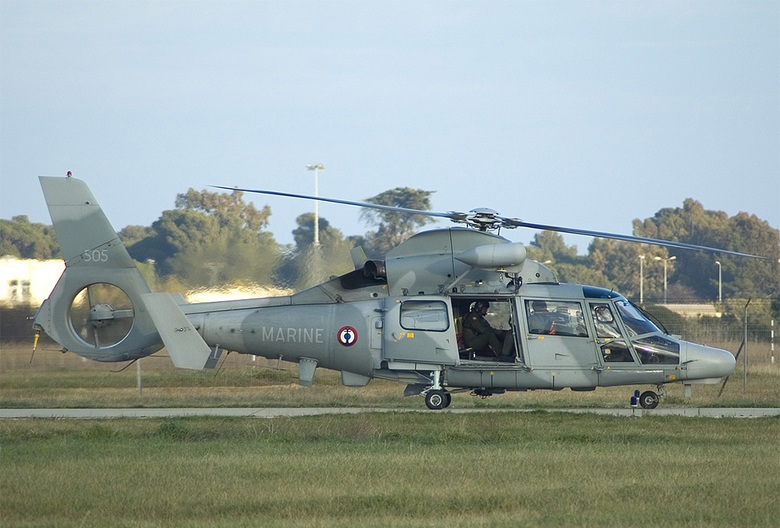 target="_blank" href="/item/直升机/431626" data-lemmaid="431626"