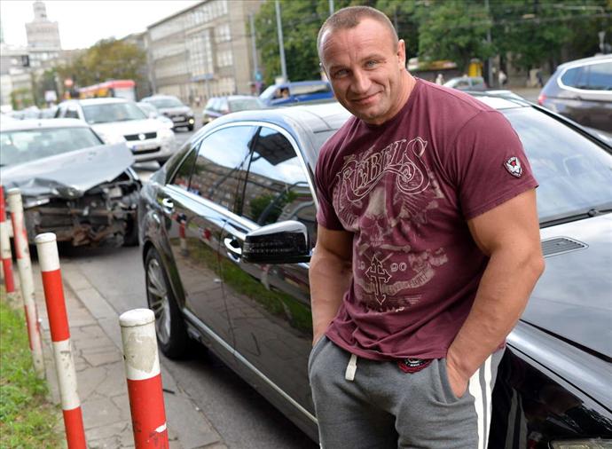 斯基(mariusz pudzianowski),男,出生于1977年2月7日,世界著名大力士