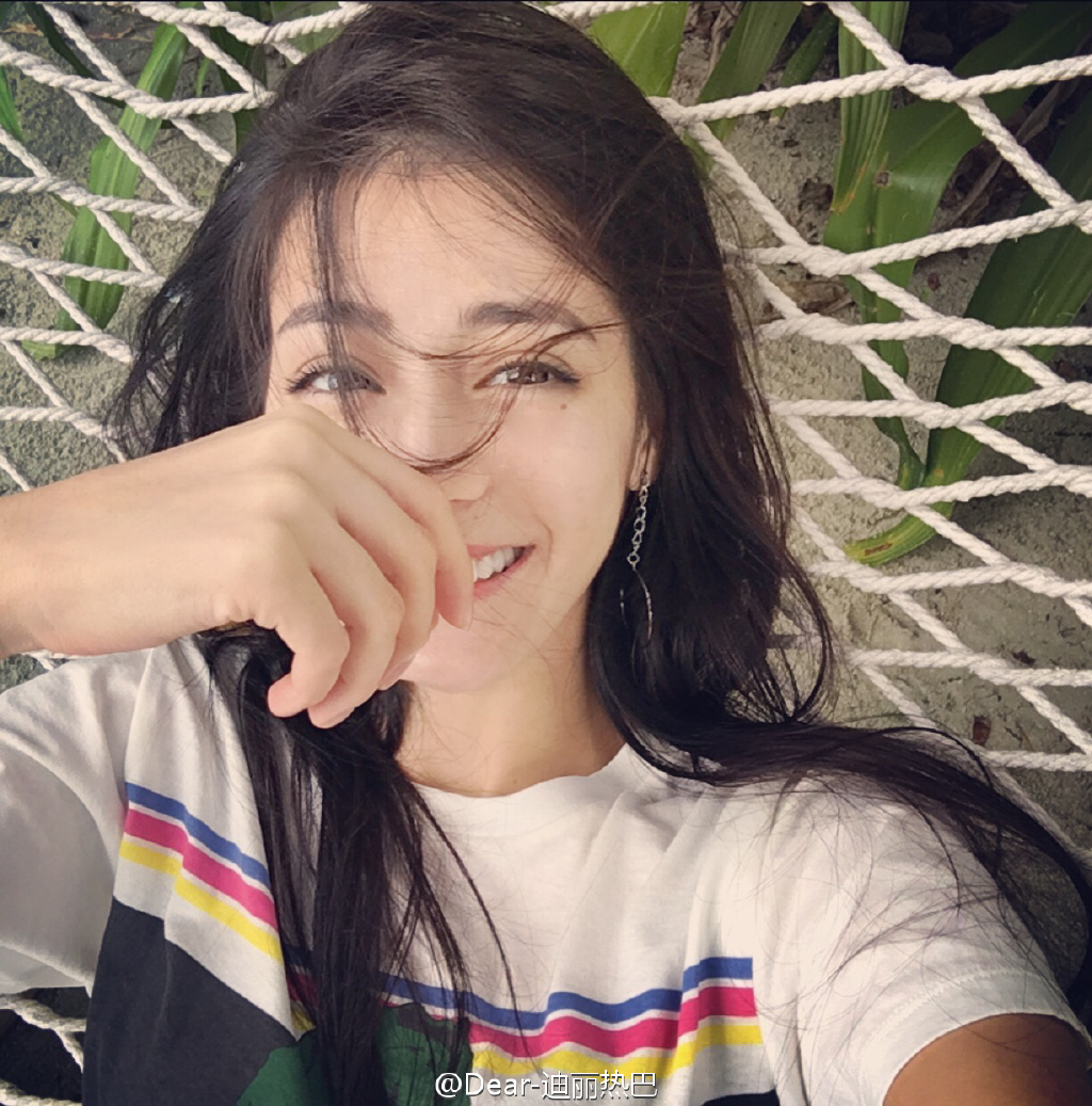 迪丽热巴·迪力木拉提