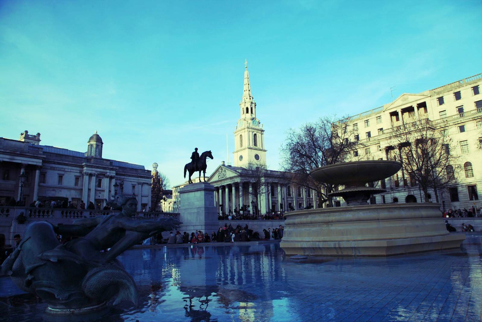 trafalgar square