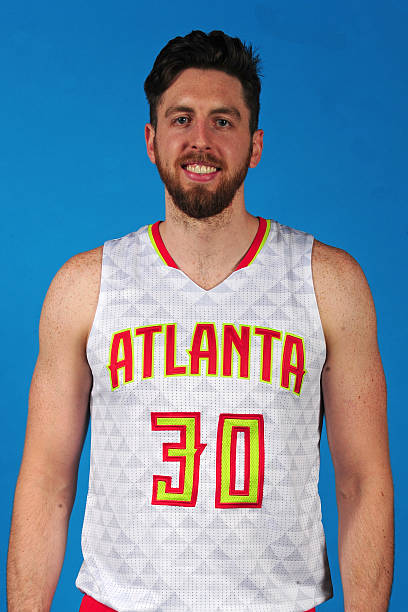  p>莱恩·凯利(ryan kelly),1991年4月9日出生于 a href="#" data