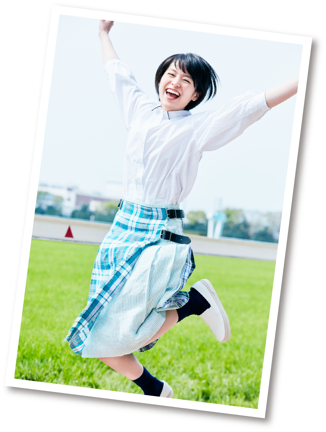  p>清野菜名 i>(nana seino) /i>,1994年10月14日出生于日本爱知县稻