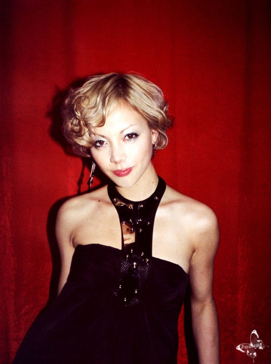  p>土屋安娜(anna tsuchiya,土屋 アンナ),1984年3月11日出生于日本