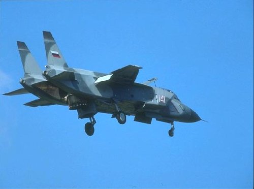 雅克 141垂直起降战斗机