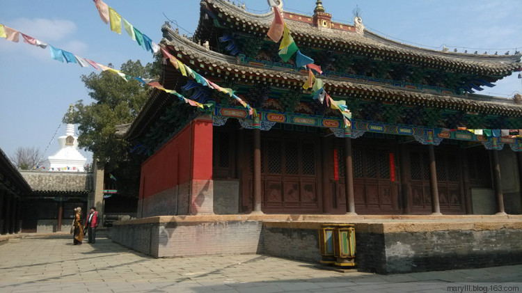  p>福缘寺位于内蒙古通辽市库伦旗库伦镇.