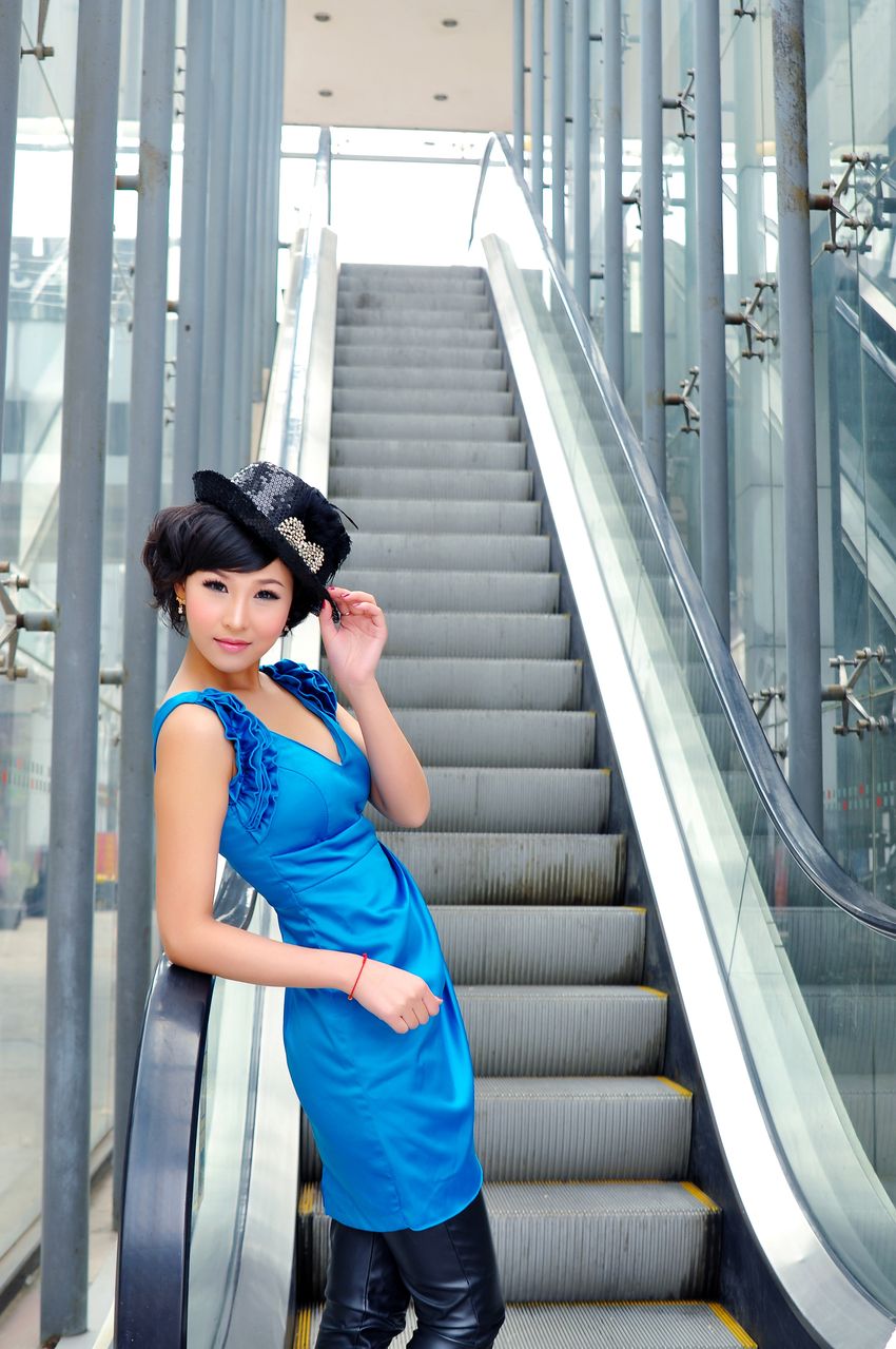 杨薇