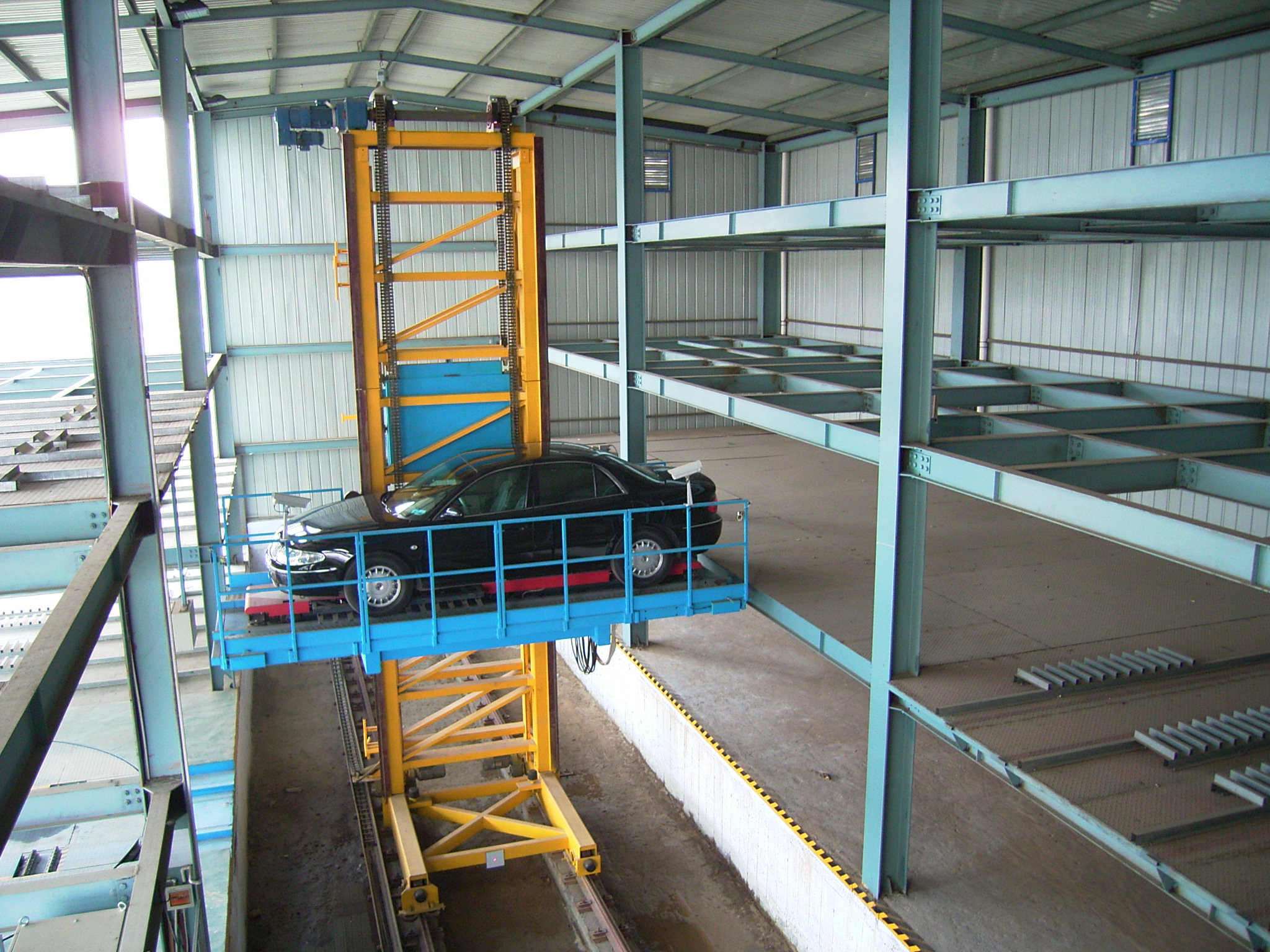  p data-id="gnbjcsyx7w">车库,一般是指人们用来停放汽车的地方.