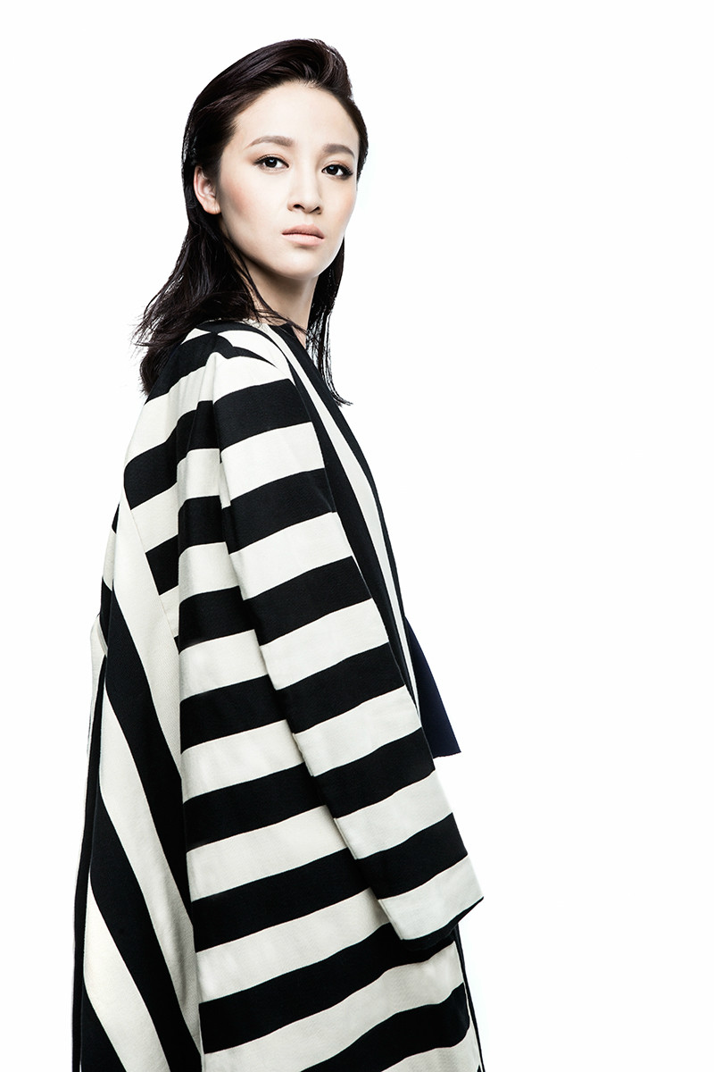 24f">田野,出生于湖南长沙,毕业于中央戏剧学院表演系,中国内地女演员