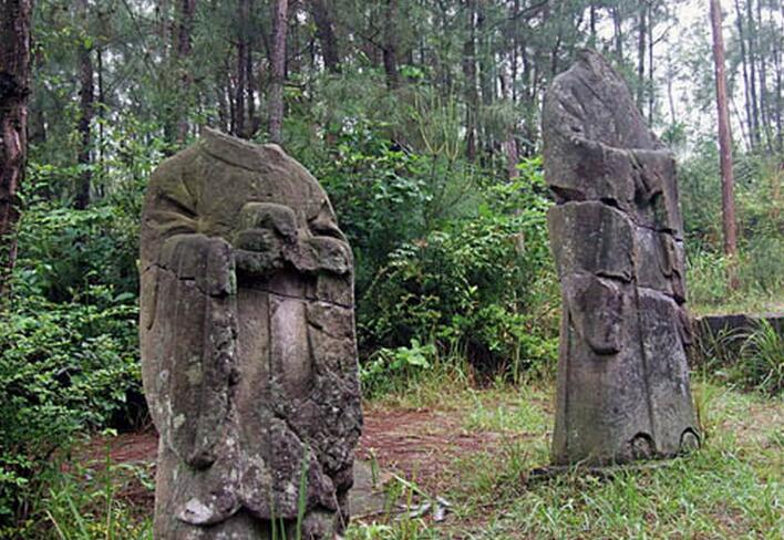  p>秦良玉陵园位于重庆市石柱土家族自治县 a target="_blank" href="