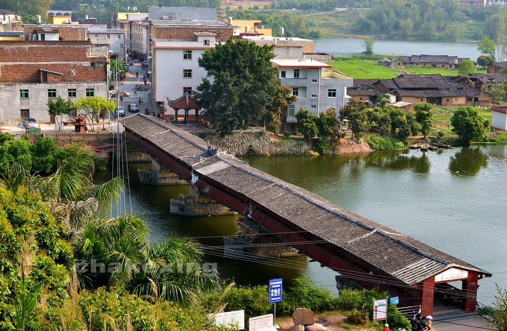  p data-id="go1edfxmdj">东关桥又称通仙桥,飞架在永春县 a target="