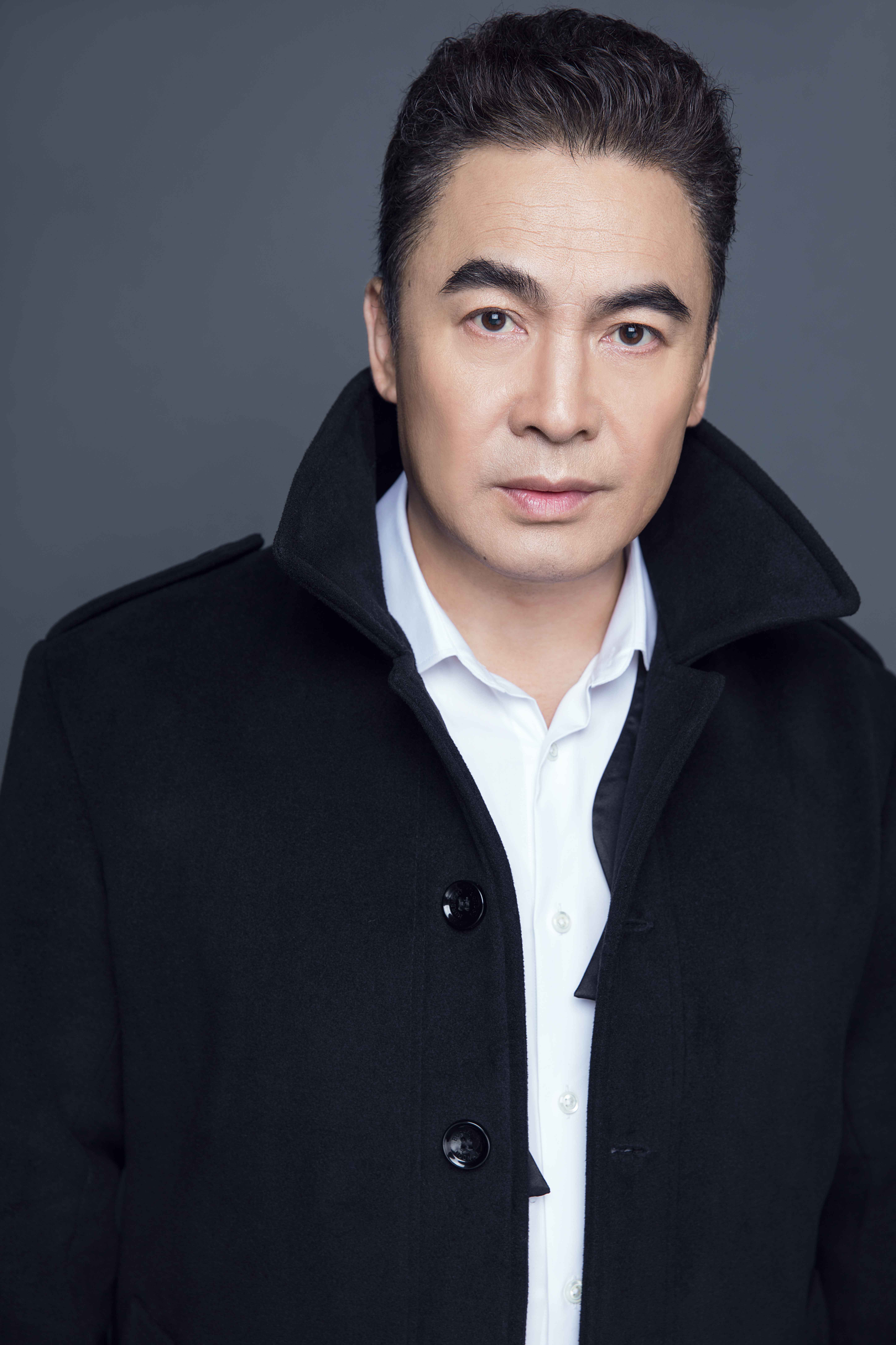  p>施大生,1965年5月23日出生于河北省,中国内地影视男演员,毕业于 a