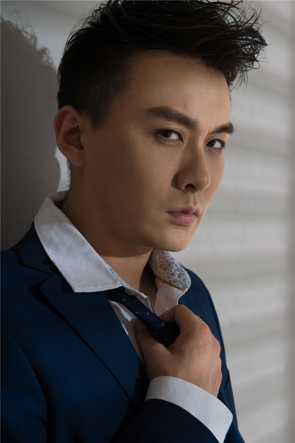  p>姜晓冲,1987年8月18日出生于北京,中国内地男演员,毕业于 a target