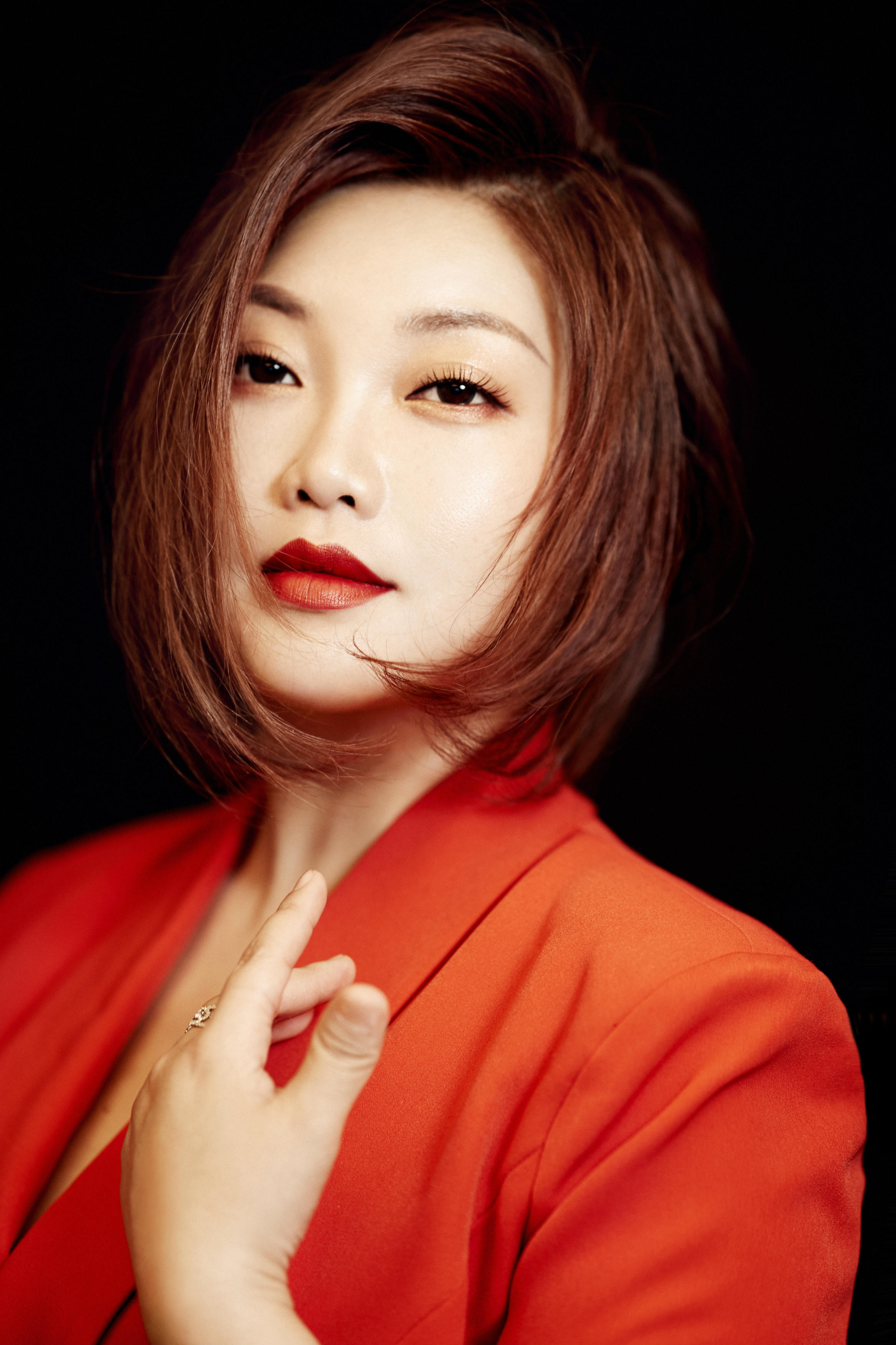 fya1fp">陈瑞,1976年6月25日出生于中国湖北省宜昌,中国内地女歌手