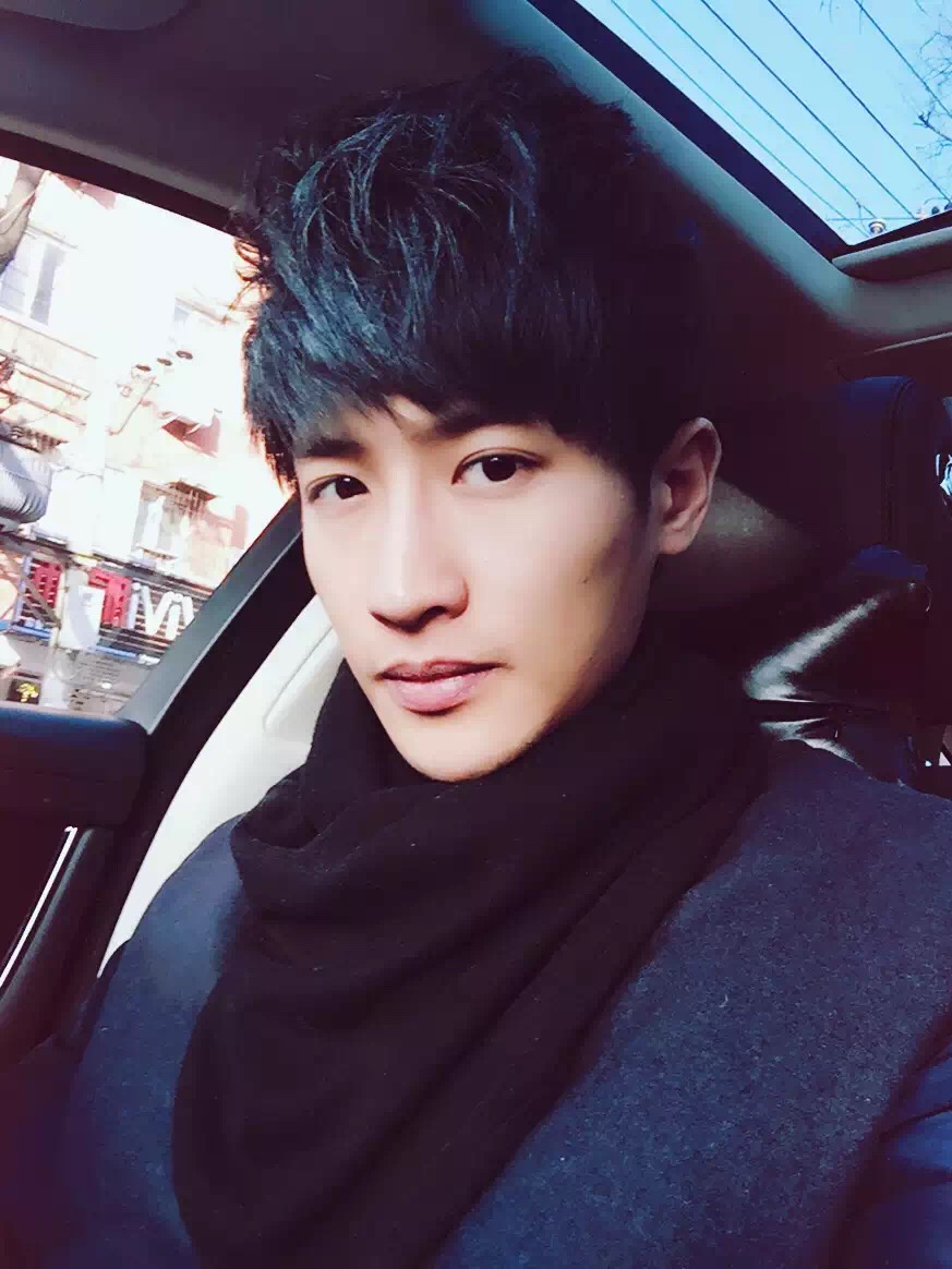 李玉龙