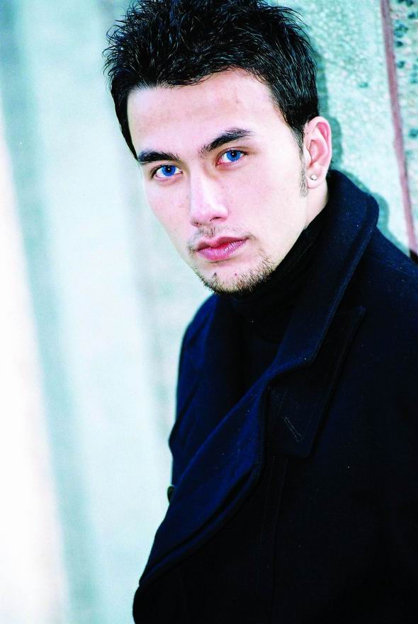  p>黄志玮,1981年4月10日出生于台湾省台北市,中国台湾男演员,主持人