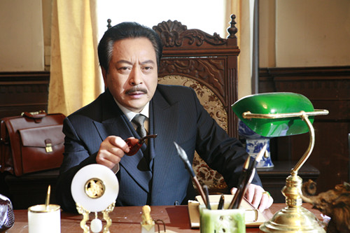 data-lemmaid="60244">青岛 /a>话剧团,那一年,李铁军高中毕业,刚刚17