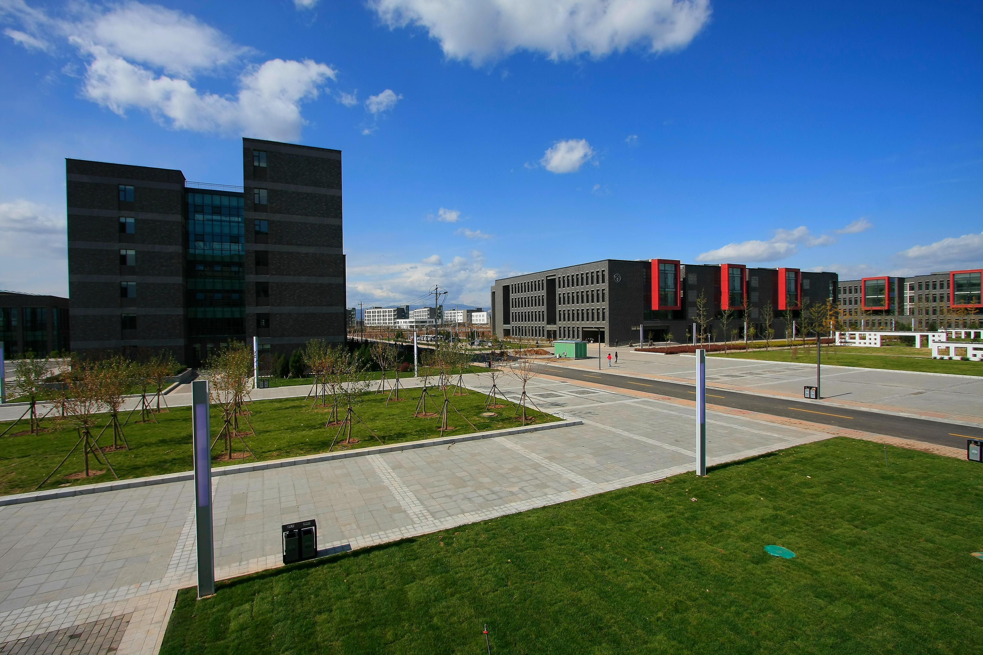 太原大学外语师范学院