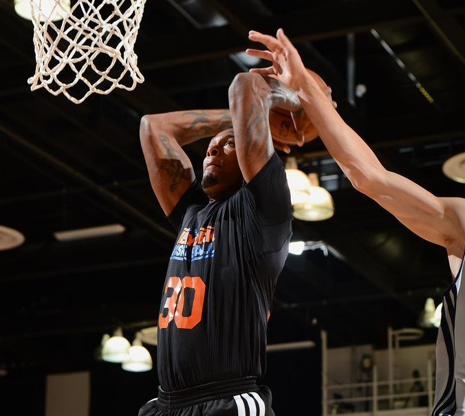  p>杰里米·泰勒(jeremy tyler),1991年6月21日出生于美国 a target="