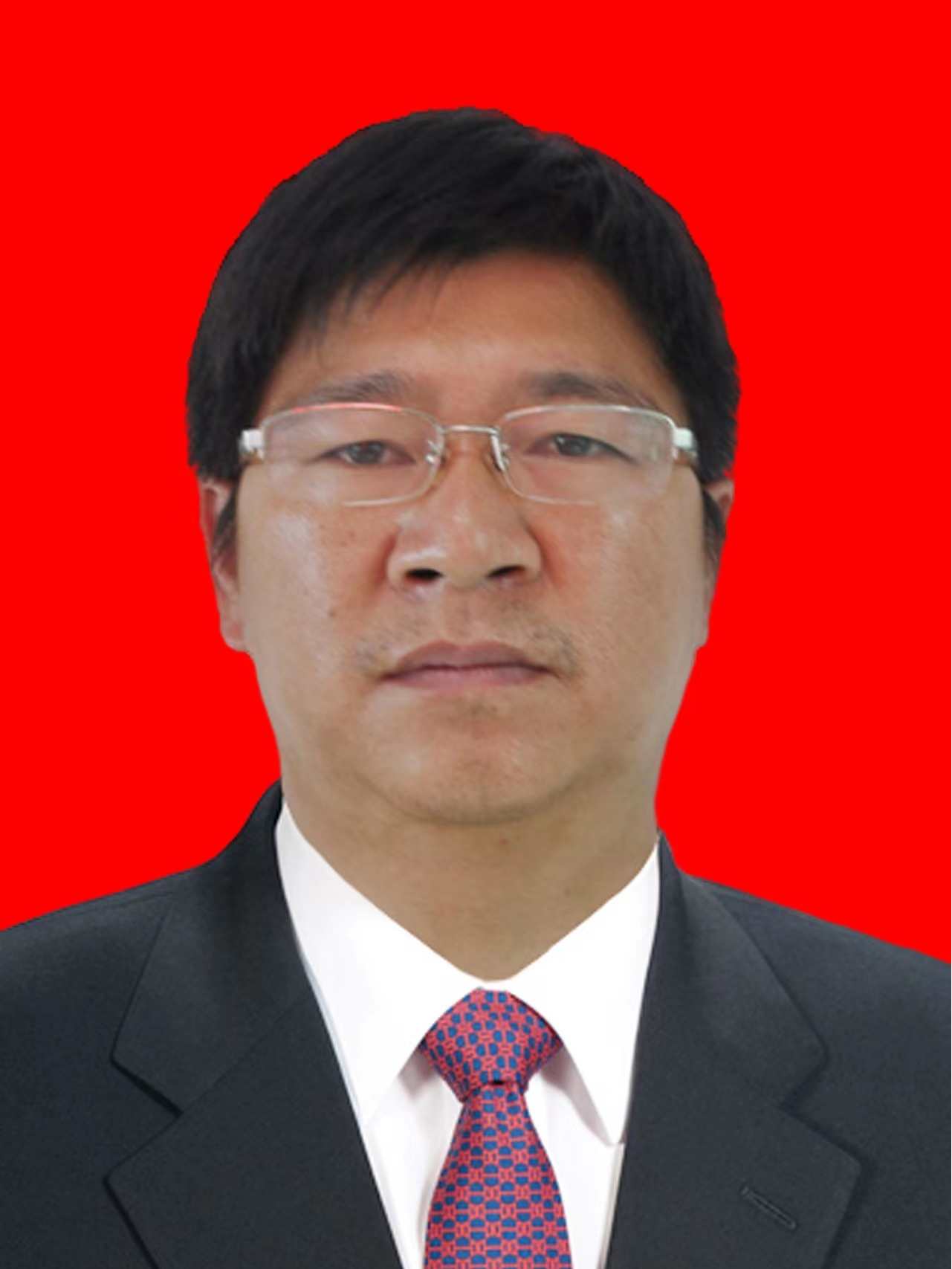  p>林武,彝族,毕节市威宁自治县炉山镇党委副书记,镇长 /p>
