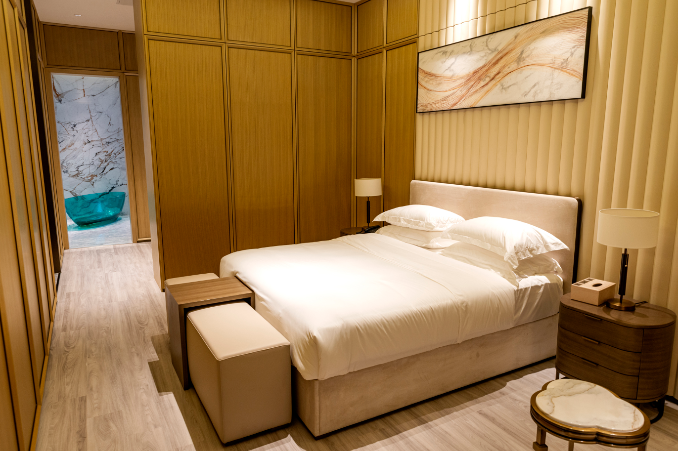 广东鸿业家具制造有限公司