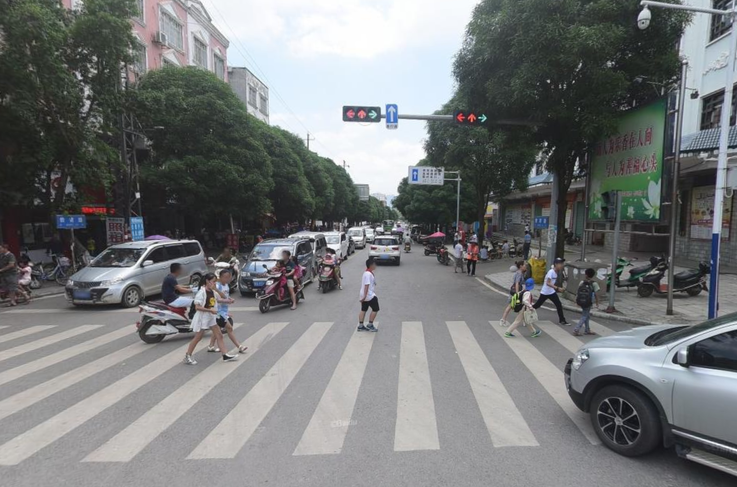 p> a target="_blank" href="/item/合山市/2459418" data-lemmaid="