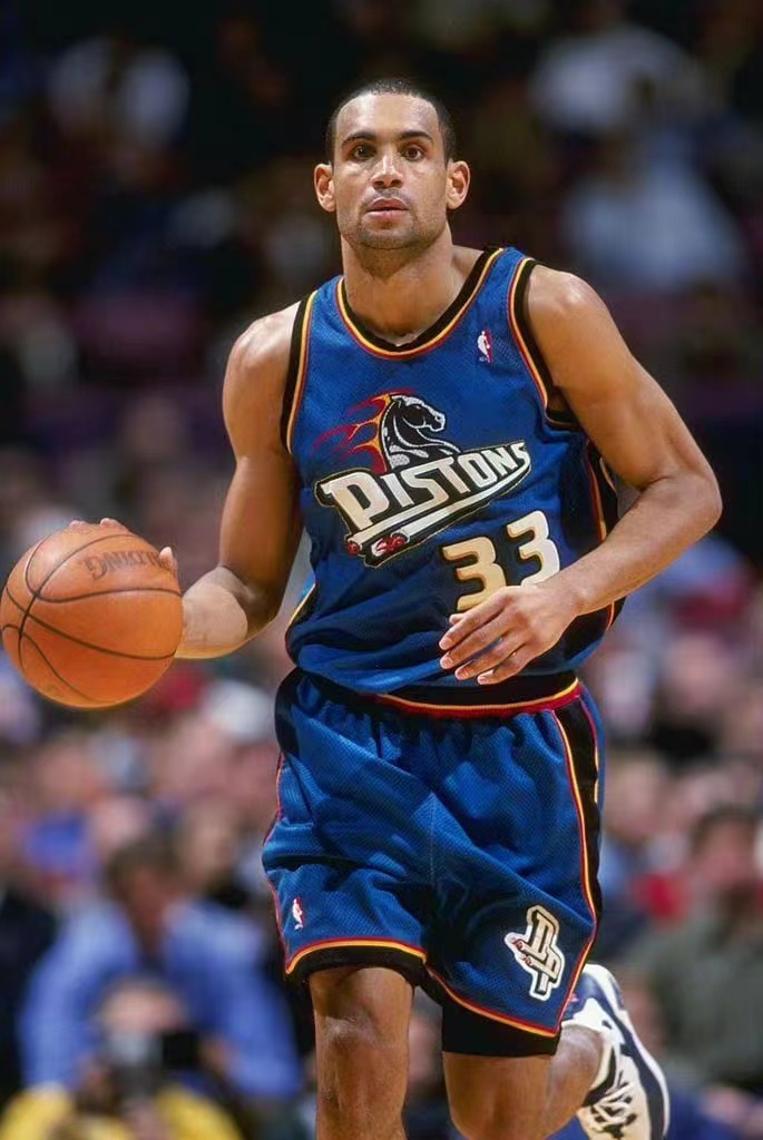  p data-id="gnstuz1ih9">格兰特·希尔(grant hill),1972年10月5日