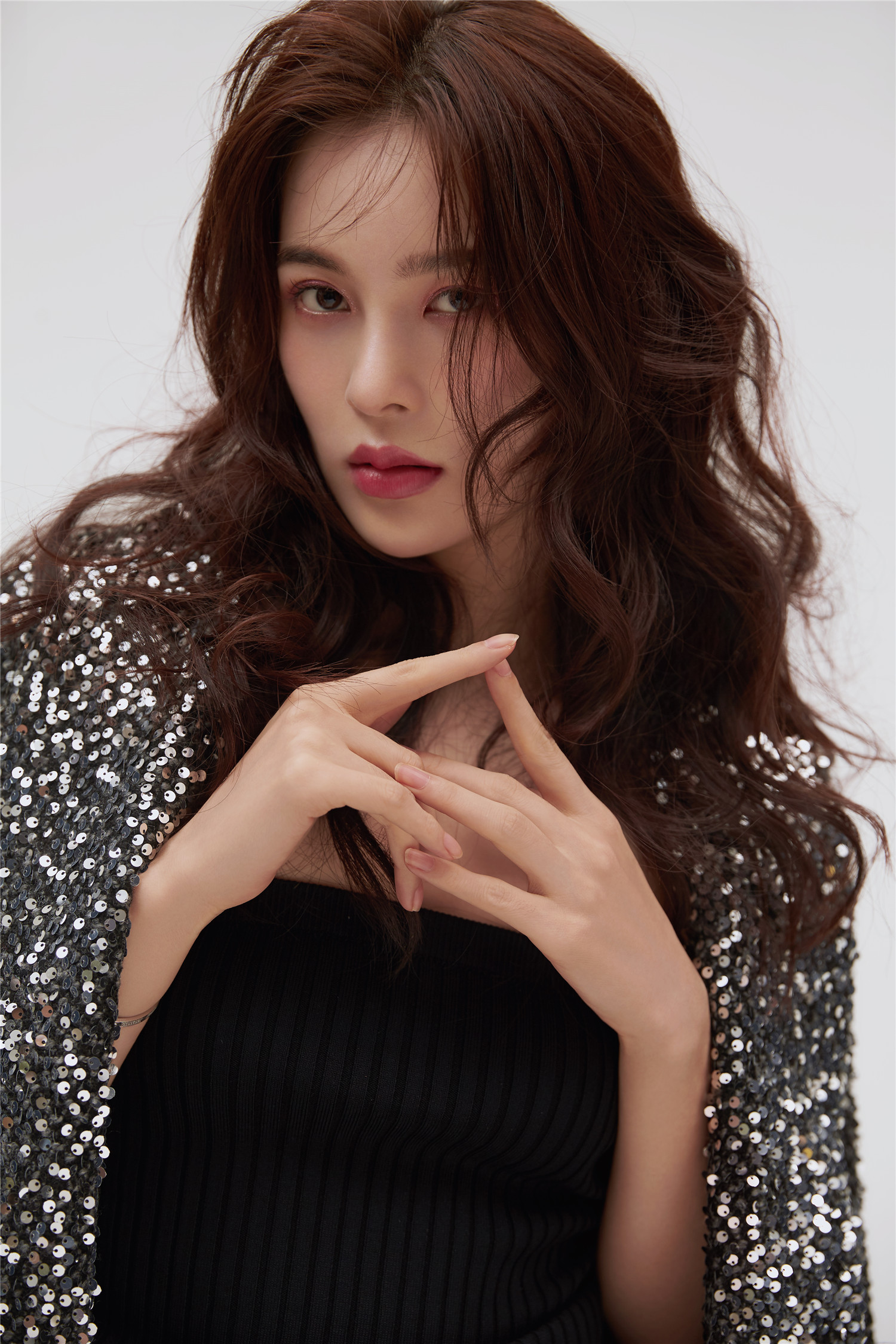  p>赵樱子(sarah),1990年12月16日出生于山东省烟