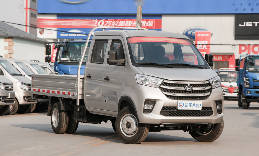  p>新豹t5是长安跨越旗下轻型卡车. /p>