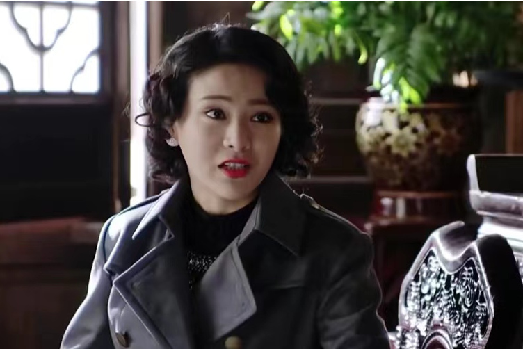 ">尤丽丽,电视剧《 a target="_blank" href="/item/战天狼/22699810"