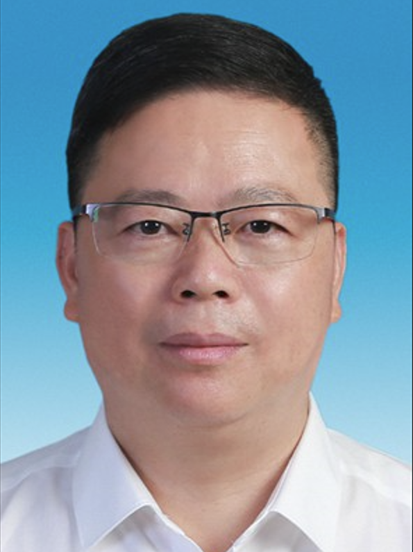  p>黄炳霖,男,汉族,秀屿区平海镇人,1970年9月出生,1995年12月参加