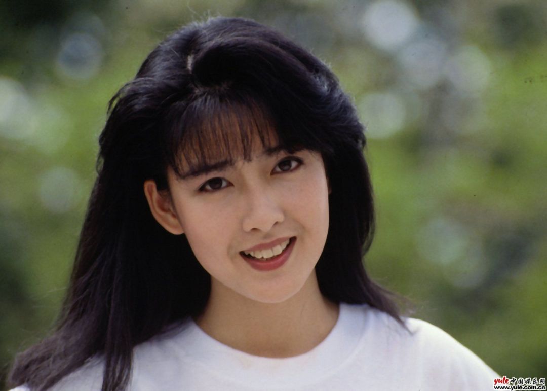  p>周慧敏 i>(vivian chow) /i>,1967年11月10日出生于香港,中国香港