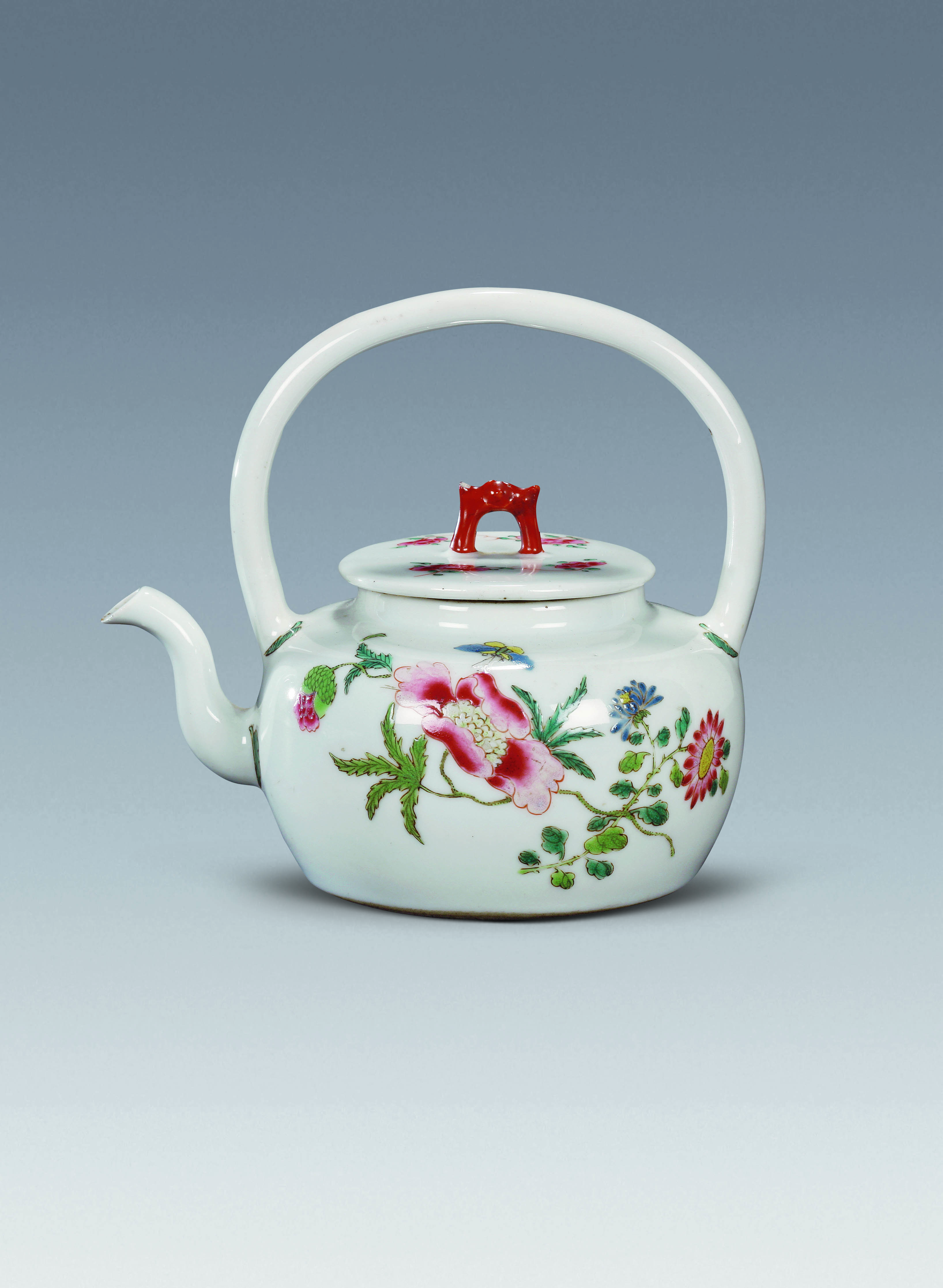 清雍正粉彩折枝花果壶