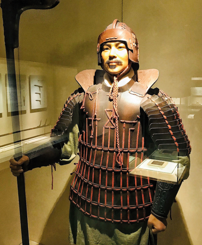 青黄不接的东周甲胄：从小兵到周天子都只穿皮甲？曾侯乙墓实锤了_百科TA说