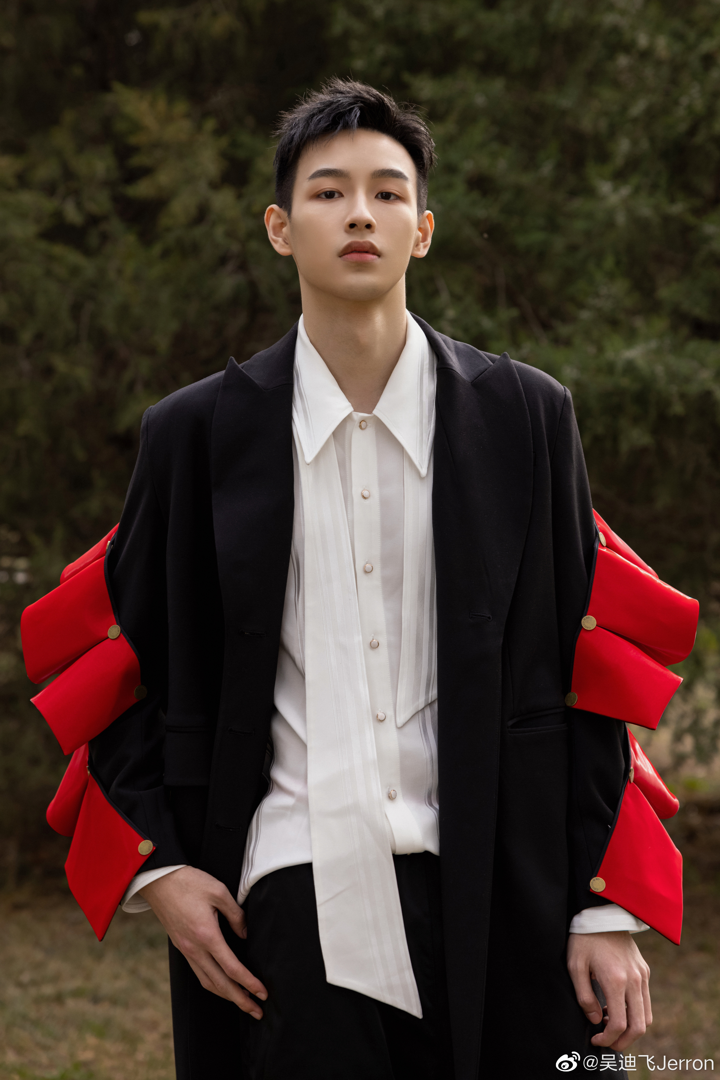  p data-id="gnbt3jhs8p">吴迪飞,1999年6月14