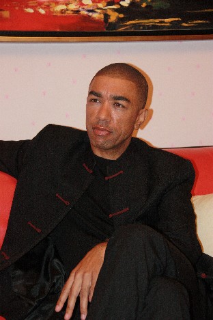  p>马克·奥巴马·狄善九(mark okoth obama ndesandjo),美国前总统 a