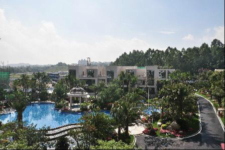 ="gnwlodoez2">观澜碧桂园坐落于"深港后花园""高尔夫名镇"东莞塘厦镇