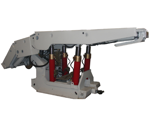  p>低位放顶煤液压支架是一种双输送机运煤,在掩护梁后部铰接一个带有