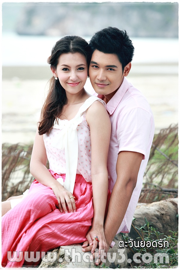  p>《艳阳爱恋》是由 a href="#" data-lemmaid="54129802">艾卡彭