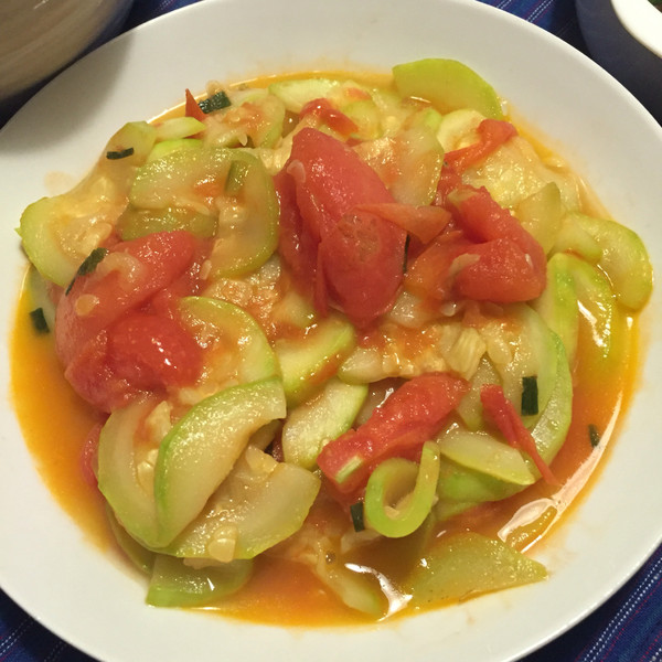 西葫芦炒西红柿