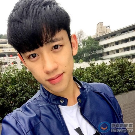 ,1993年11月1日出生于台湾省台北市,中国台湾影视男演员