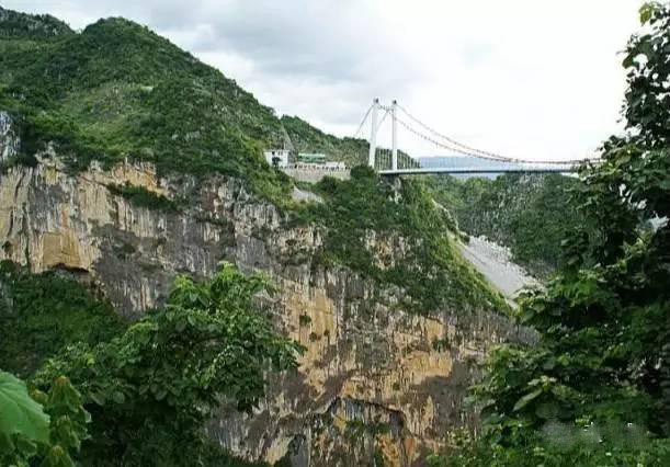 北盘江峡谷风景区